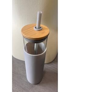 Eco- Friendly Glass Tumbler with Bamboo Lid and Silicone Straw